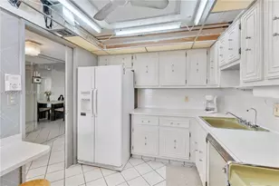 2661 S Course Dr, Pompano Beach, FL 33069 - Photo 6