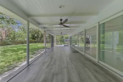 9870 SW 96th St, Miami, FL 33176 - Photo 26