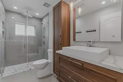 9870 SW 96th St, Miami, FL 33176 - Photo 18