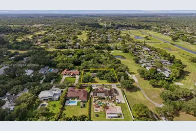 9870 SW 96th St, Miami, FL 33176 - Photo 40