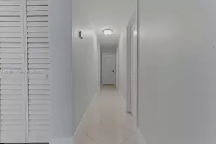 9870 SW 96th St, Miami, FL 33176 - Photo 22