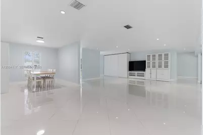 9870 SW 96th St, Miami, FL 33176 - Photo 8