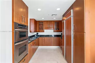 19400 Turnberry Way, Aventura, FL 33180 - Photo 6