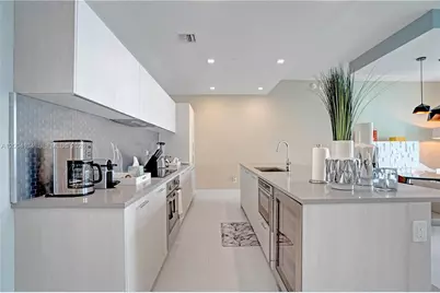 501 NE 31st St #PH4102, Miami, FL 33137 - Photo 10