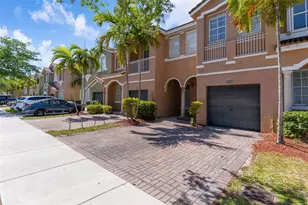 2583 SE 13th Ct, Homestead, FL 33035 - Photo 2