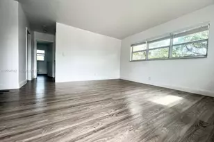 749 SE 15th St, Fort Lauderdale, FL 33316 - Photo 2