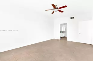 10730 NW 66th St, Doral, FL 33178 - Photo 18