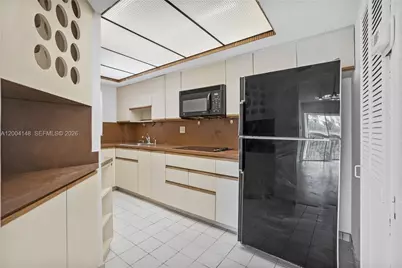 8775 Park Blvd #406, Miami, FL 33172 - Photo 8