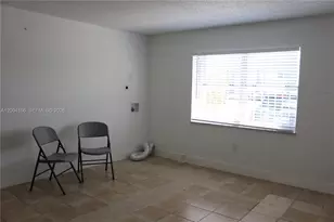 4050 NW 135th St, Opa-Locka, FL 33054 - Photo 4