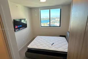 121 NE 5, Miami, FL 33132 - Photo 12