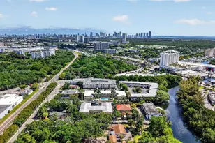 1820 Venice Park Dr, North Miami, FL 33181 - Photo 40