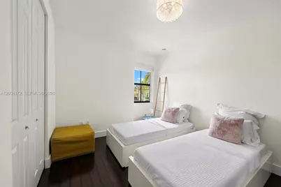 9890 NW 86th Ter, Doral, FL 33178 - Photo 52