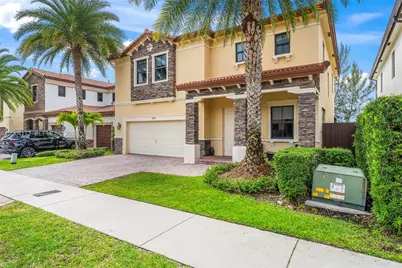 9890 NW 86th Ter, Doral, FL 33178 - Photo 4