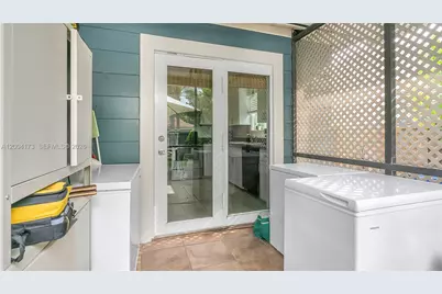 1313 NE 3rd St, Fort Lauderdale, FL 33301 - Photo 26