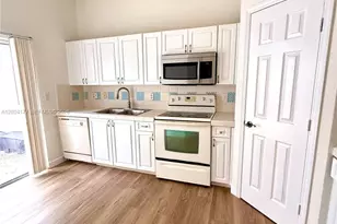 1947 SE 23rd Rd, Homestead, FL 33035 - Photo 10