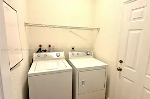 1947 SE 23rd Rd, Homestead, FL 33035 - Photo 14