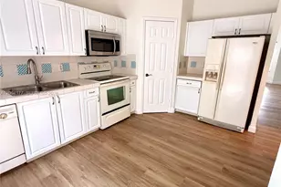 1947 SE 23rd Rd, Homestead, FL 33035 - Photo 8