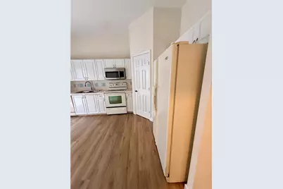 1947 SE 23rd Rd, Homestead, FL 33035 - Photo 10