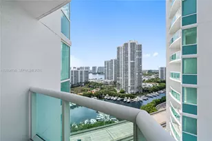 19400 Turnberry Way, Aventura, FL 33180 - Photo 32