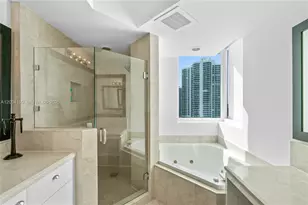 19400 Turnberry Way, Aventura, FL 33180 - Photo 20