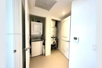 1600 NE 1st Ave #3412, Miami, FL 33132 - Photo 6
