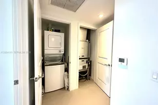1600 NE 1st Ave, Miami, FL 33132 - Photo 6