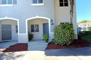 2914 SE 15th Terrace, Homestead, FL 33035 - Photo 2