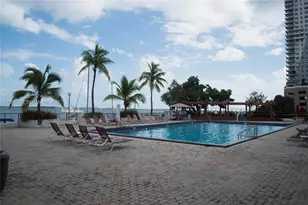 801 Brickell Bay Dr, Miami, FL 33131 - Photo 10