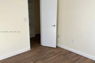 16851 NE 35th Ave, North Miami Beach, FL 33160 - Photo 14