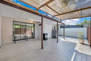 5222 SW 139th Pl, Miami, FL 33175 - Photo 16