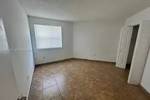 6292 NW 186th St, Hialeah, FL 33015 - Photo 8