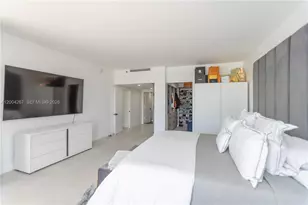20191 E Country Club Dr, Aventura, FL 33180 - Photo 12