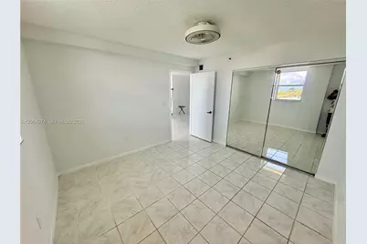 80 S Shore Dr #505, Miami Beach, FL 33141 - Photo 14