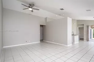 1524 Canary Island Dr, Weston, FL 33327 - Photo 6