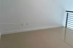 41 SE 5th St, Miami, FL 33131 - Photo 10