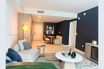 77 SE 5th St #1508, Miami, FL 33131 - Photo 6
