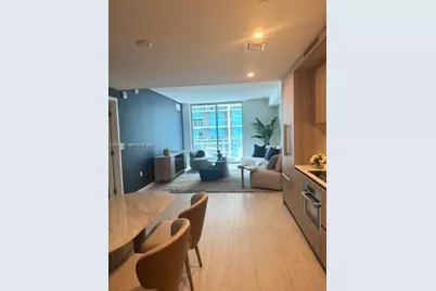 77 SE 5th St #1508, Miami, FL 33131 - Photo 8