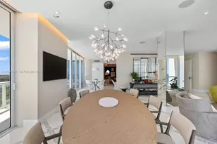 50 South Pointe Dr, Miami Beach, FL 33139 - Photo 10