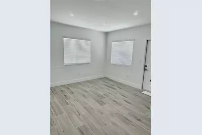 551 SW 57th Ave #1, Miami, FL 33144 - Photo 4