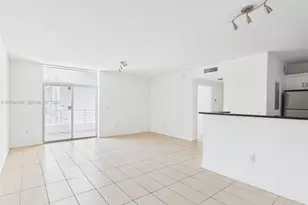 425 NE 30th St, Miami, FL 33137 - Photo 4