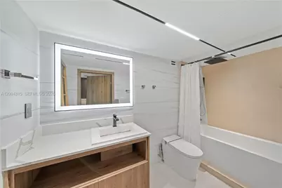 2301 Collins Ave #432, Miami Beach, FL 33139 - Photo 12