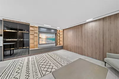 2301 Collins Ave #432, Miami Beach, FL 33139 - Photo 8