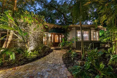 3584 Saint Gaudens Rd, Miami, FL 33133 - Photo 16