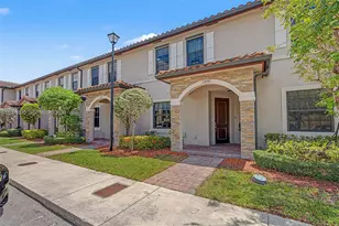24941 SW 114th Ct, Homestead, FL 33032 - Photo 2