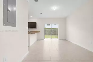 24941 SW 114th Ct, Homestead, FL 33032 - Photo 8