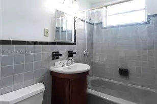 1255 Marseille Dr, Miami Beach, FL 33141 - Photo 12
