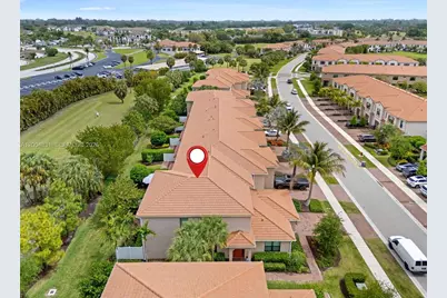 10105 NW Brickhill Dr, Boca Raton, FL 33428 - Photo 2