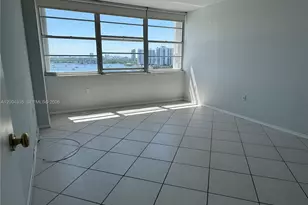 18041 Biscayne Blvd, Aventura, FL 33160 - Photo 16