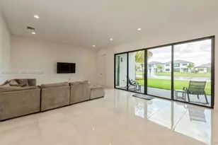 17041 Teton River Rd, Boca Raton, FL 33496 - Photo 6