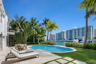 5763 Pine Tree Dr, Miami Beach, FL 33140 - Photo 4